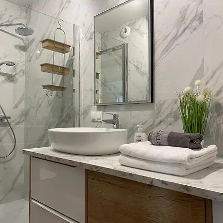 Figaretti * קרקוב